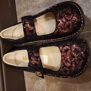 Alegria Black and Metallic Red Shoes